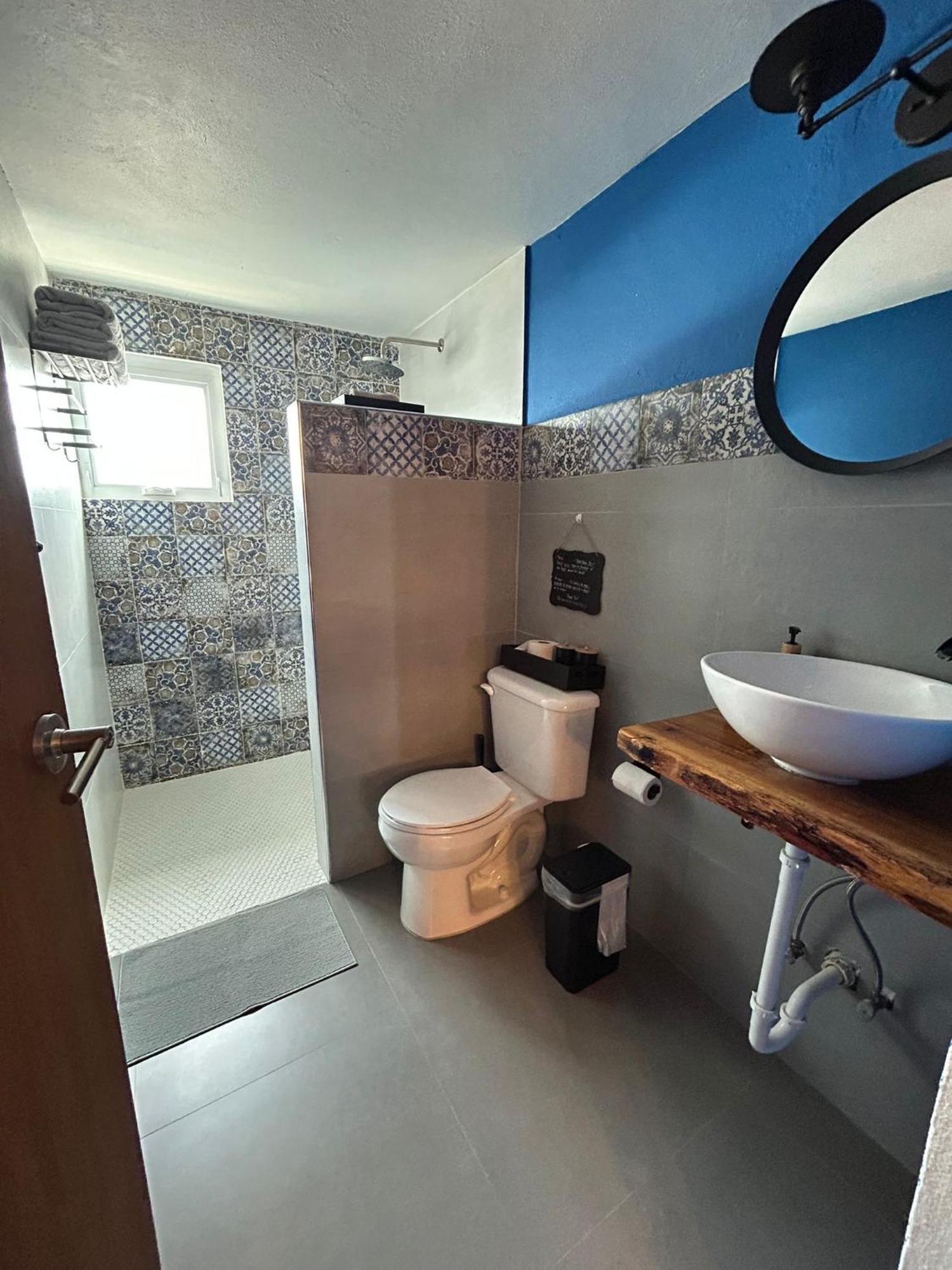The Surfing Turtle Hotel Luquillo Buitenkant foto